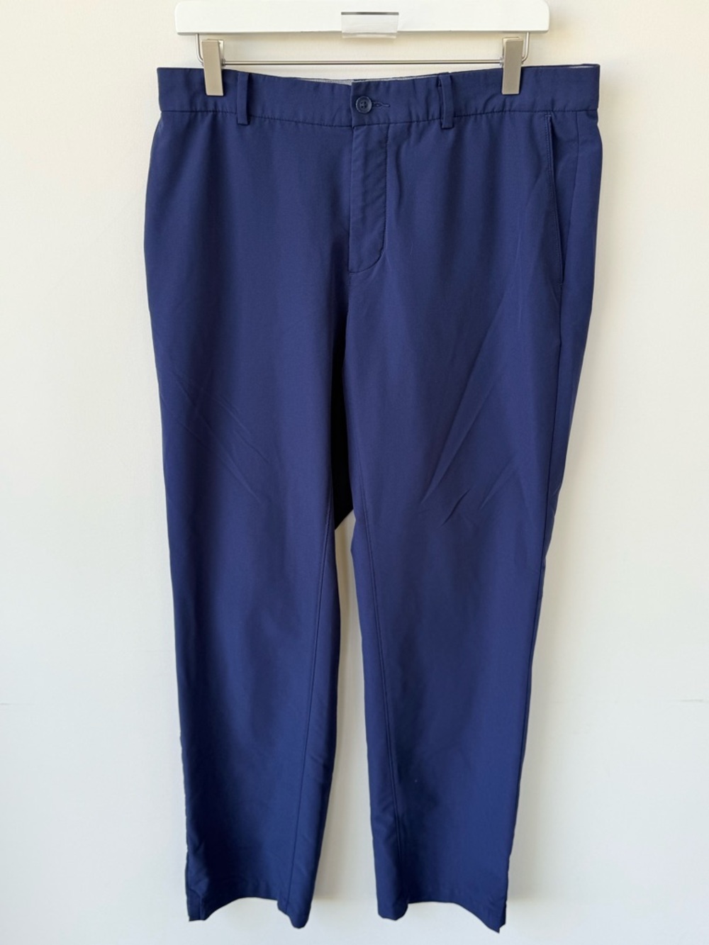 Nike Men’s Lightweight Golf Pants in Navy Blue size 33” x 32”